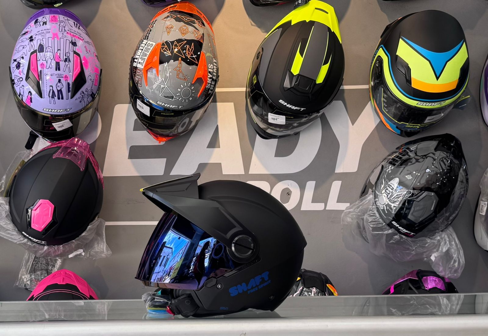 Casco Shaft 212 | Protección Ergonómica y Confort - Imagen 2